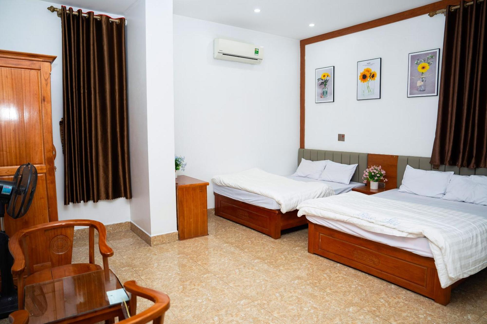 Phuong Hoa Hotel Uong Bi Exterior foto